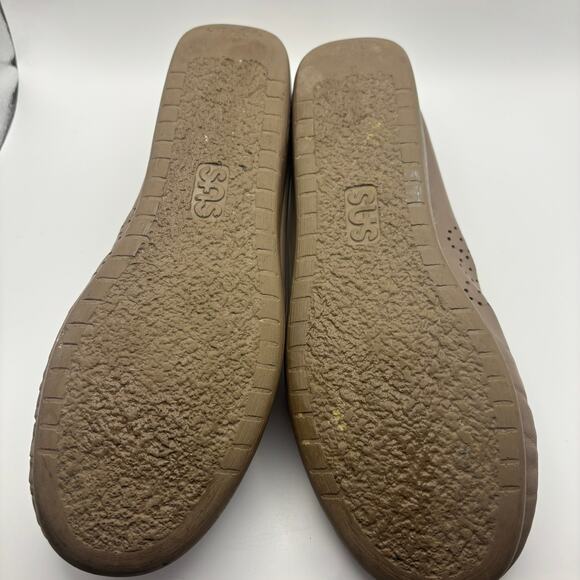 Vintage SAS Tan Penny Loafers Women's Soft Step Heel - Picture 4 of 6